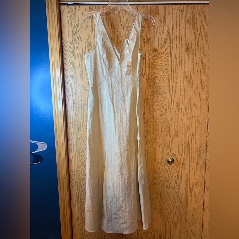 Women's V-Neck Maxi Dress in Light Cream